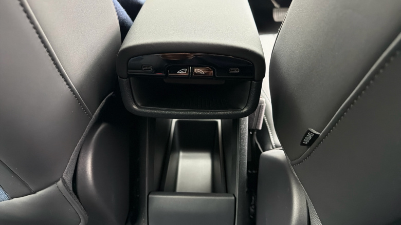 Volvo EX30 315kW Twin Motor Performance Plus 69kWh 5dr Auto Electric Estate